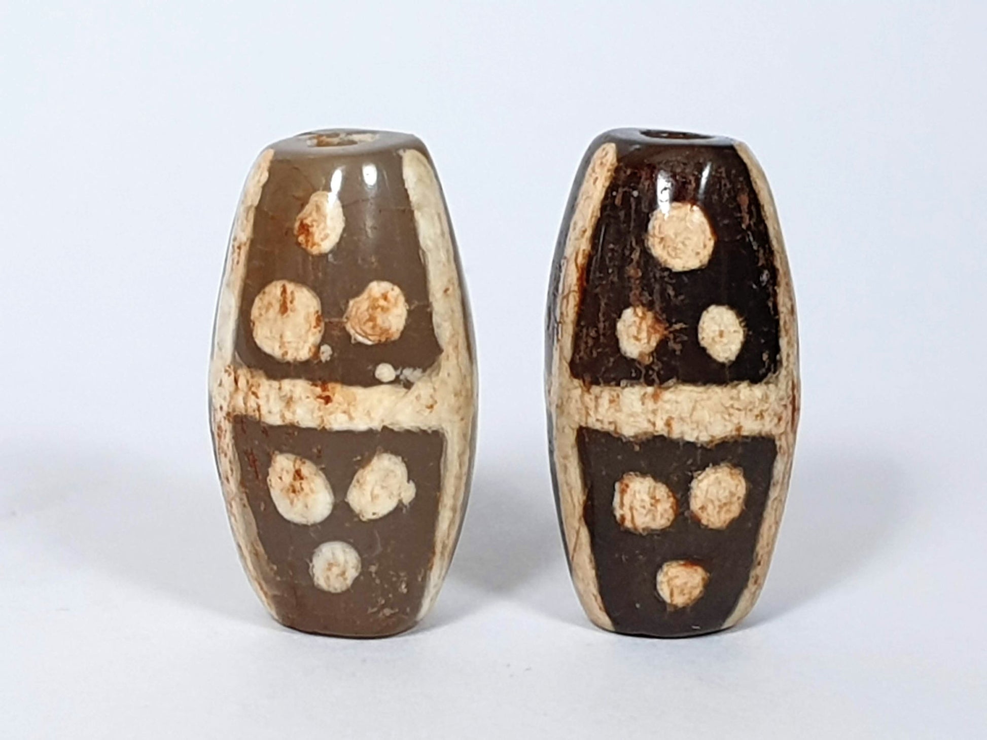 Ac-062426-18S ancient eighteen star agate dzi pair 21.1x12.0mm and 21.3x11.0mm two-tone grounds unretouched