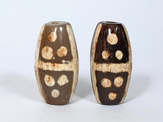Ac-062426-18S ancient eighteen star agate dzi pair 21.1x12.0mm and 21.3x11.0mm two-tone grounds unretouched