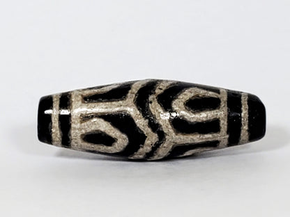 V-FA-062026-6ELL face detail, chevron petals, not an antique