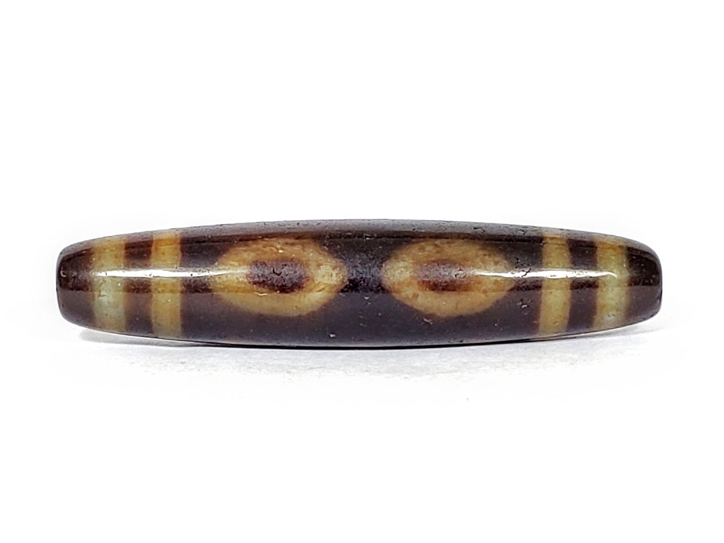 N-FA-062026-3E two eye face, paired eyes, new reproduction agate