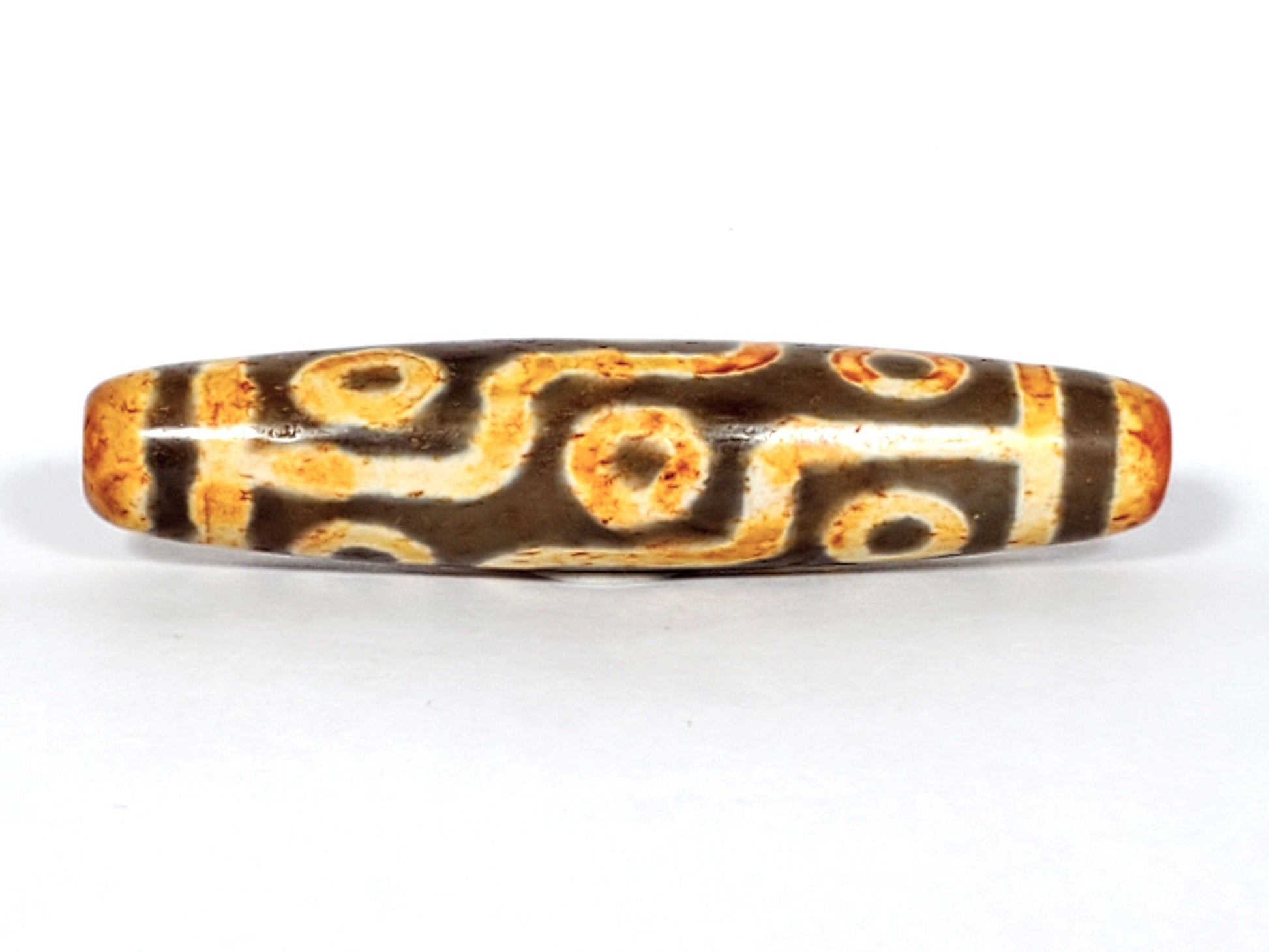 V-FA-062026-9EA3 rotated face, S-meander motif, not an antique