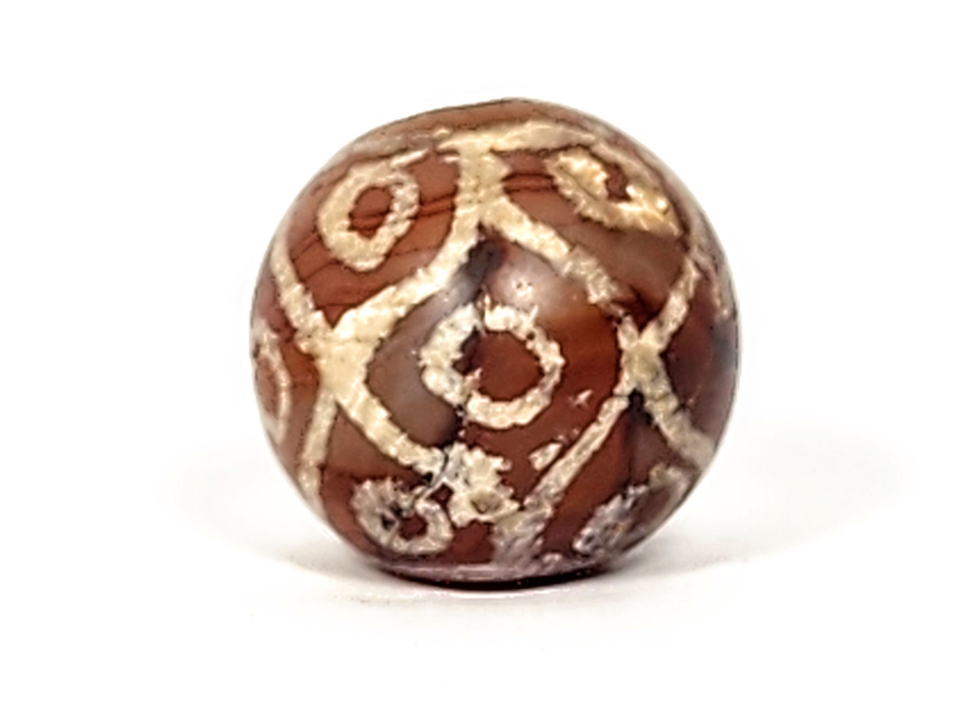 Ac-122924-15EL ancient carnelian fifteen eye lotus dzi, 22.1×21.3mm spherical, weathered motif, unretouched