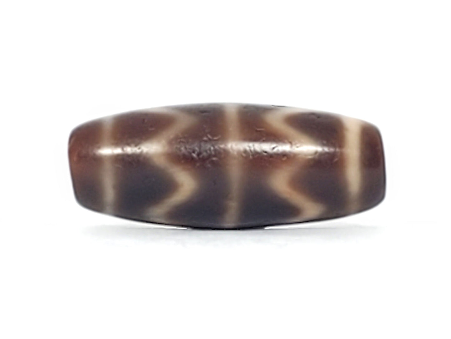 At-102524-DTT face A double tiger tooth chevrons 29.1x11.6mm deep charcoal-brown dzi unretouched
