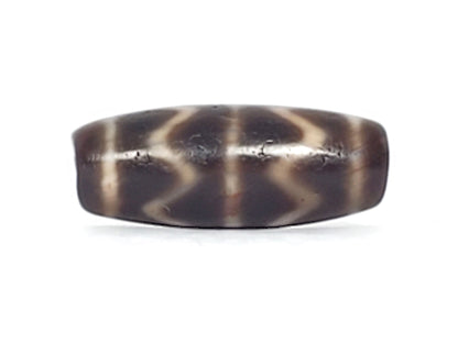At-102524-DTT face B interlocking chevrons weathered spine ridge deep charcoal-brown dzi unretouched