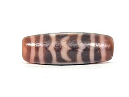 At-011425-GRD face A Garuda wing chevrons dusty rose-brown stripes dark ground 32.5x11.7mm dzi unretouched