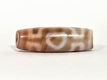 At-072326-3EVBS antique three eye variant dzi 39.7×14.4mm warm brown cream agate face A eye elements unretouched