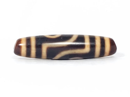 Antique Two Eye dzi bead face B showing stepped T-bracket wave form between the two eyes, At-082624-2E