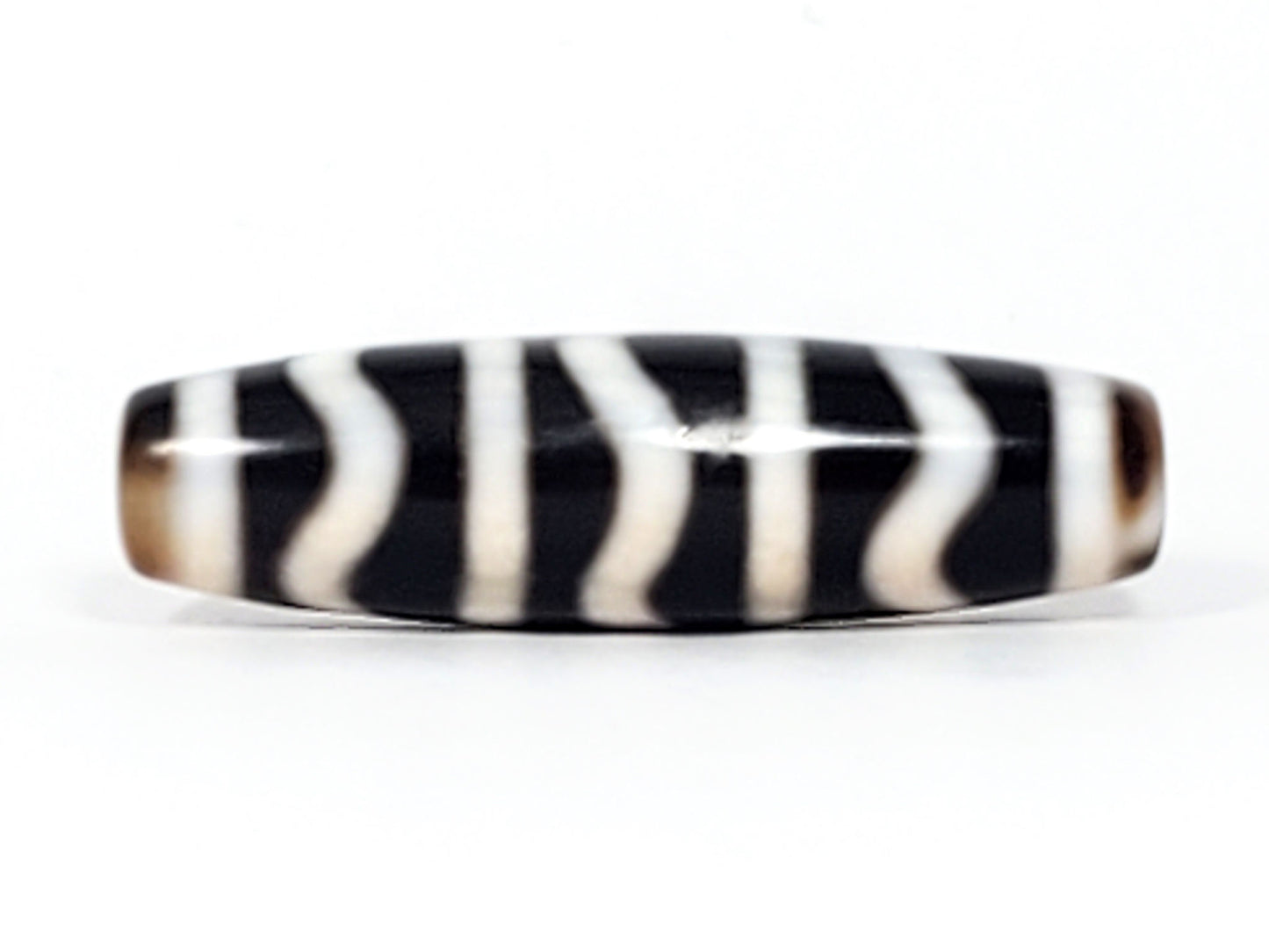 Antique Wave Stripe dzi bead side view showing alternating black and white stripe pattern, At-052526-WS