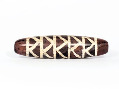 At-040524-TTStr antique carnelian dzi, Face C, boldest cream-white etching, warm reddish-brown zones, unretouched
