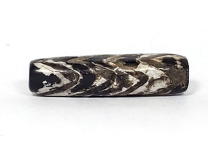 Ac-071026-4TT ancient tiger tooth dzi bead 32.7x9.7mm pitch-black agate four rows calcification face 1 unretouched