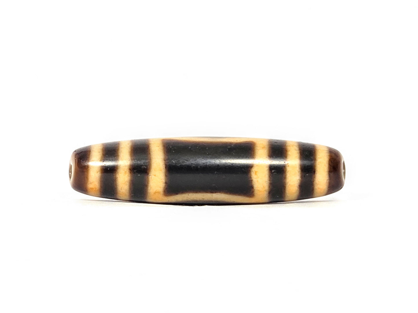 Antique heaven earth dzi — reverse face, earth gate rectangular bracket in amber on deep black ground, At-0426-HE