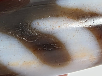 N-070526-MHkBS macro motif-boundary zone, reddish-brown cinnabar bloodspots, cream-zone scattered, unretouched