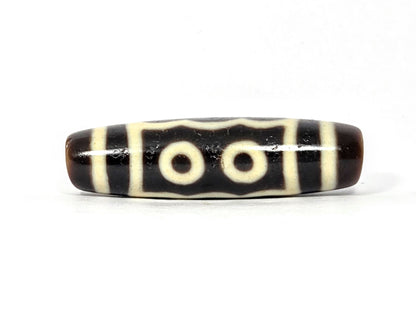 N-091025-5E two-eye face, very dark brown agate, cream-white eye rings and dividers, 40.5×11.4mm, unretouched