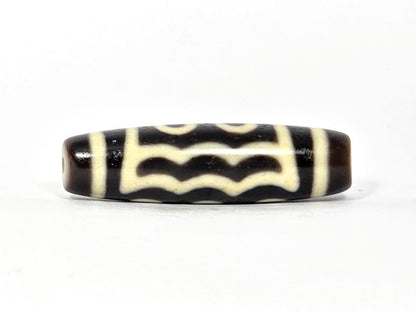 N-091025-5E wave-band rotation, zigzag motif transition zone, very dark brown agate, unretouched