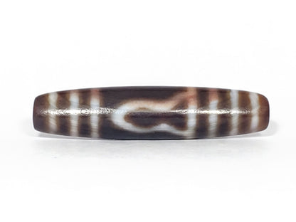 Ancient one eye mountain dzi — reverse, mountain arch motif visible, deep brown patina, Anc-0426-1EMt