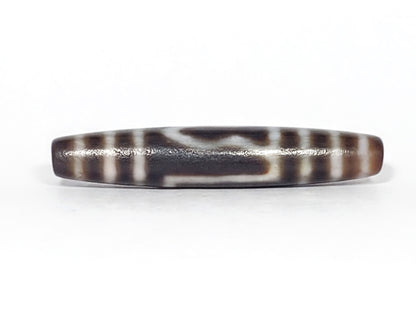 Ancient one eye mountain dzi — opposite side, dark brown ground, deep patina and age wear visible, Anc-0426-1EMt