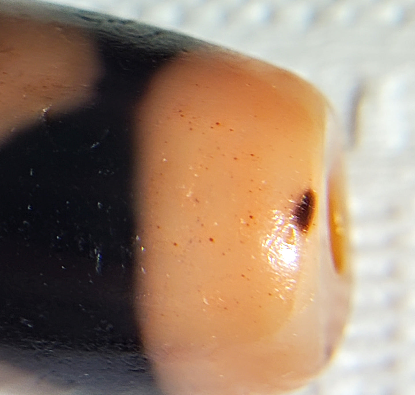 古董波纹天珠 (TiD-Ant-S-B-W-070223) - 小天珠