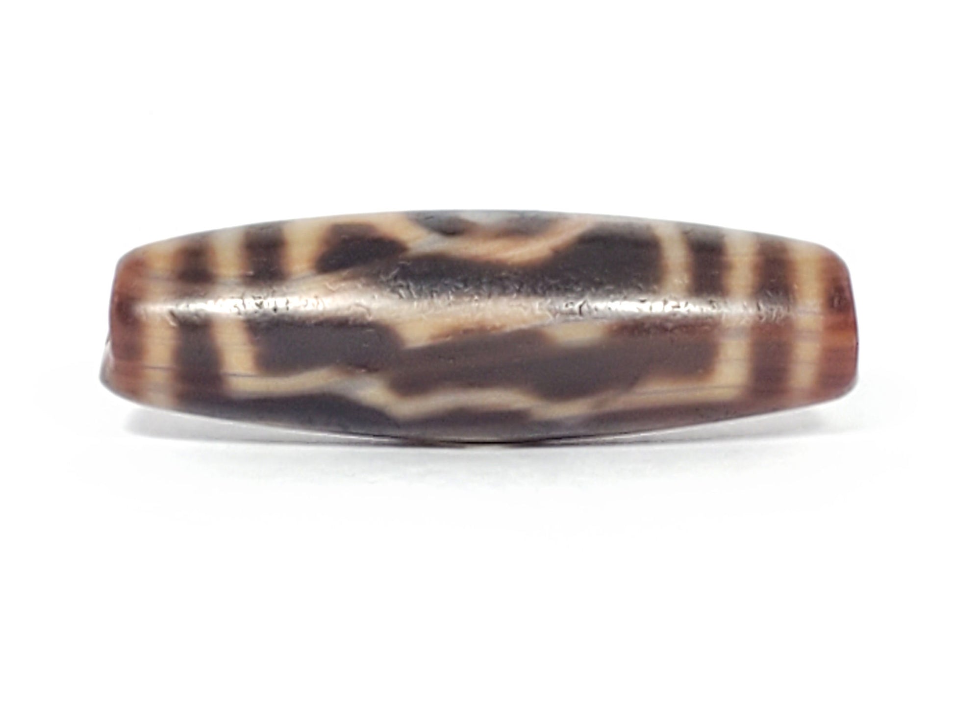 At-061926-3EEG earth gate face, flowing zigzag wave band, vertical stripe frame, unretouched