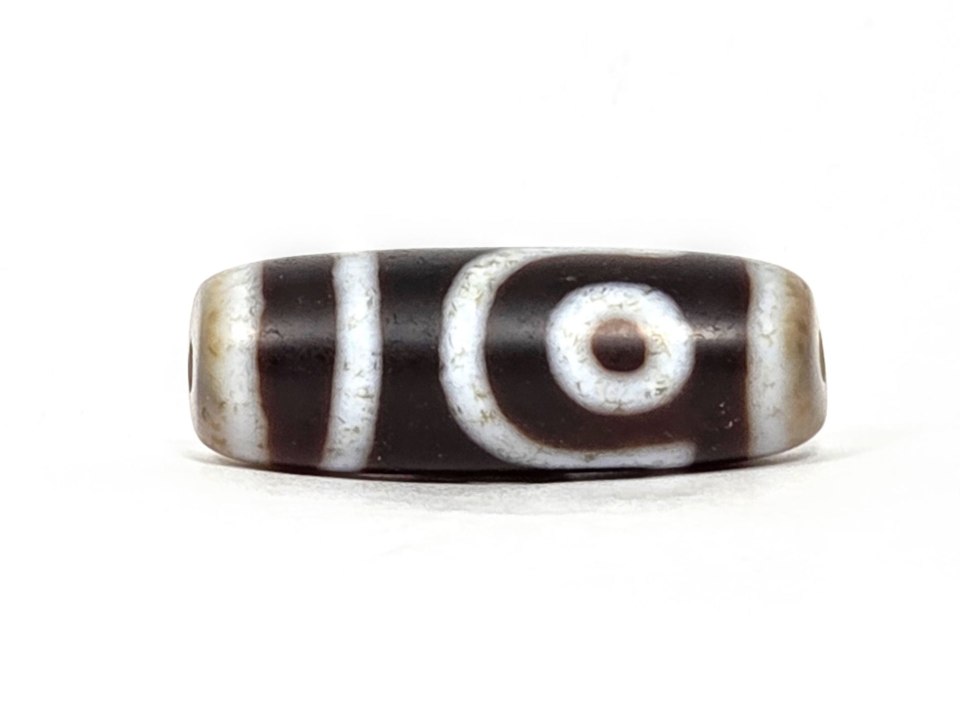 V-062126-2E Vintage Taiwan Two Eye dzi bead, full side profile, 32.7×11.7mm, unretouched