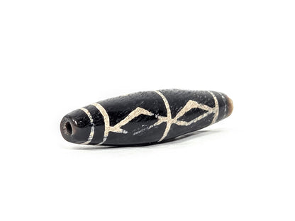 Ac-062426-3DS ancient three diamond spear agate dzi 49.1x12.2mm angled gradual end drill hole warm brown-black unretouched