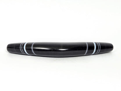 At-N-071126-BOW straight side profile, pitch-black banded agate, two paired stripe groups, high gloss, unretouched
