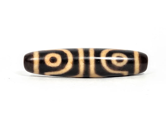 At-071026-4ETT antique four eye tiger tooth dzi 49.0x11.7mm very dark brown agate eye face 1 unretouched