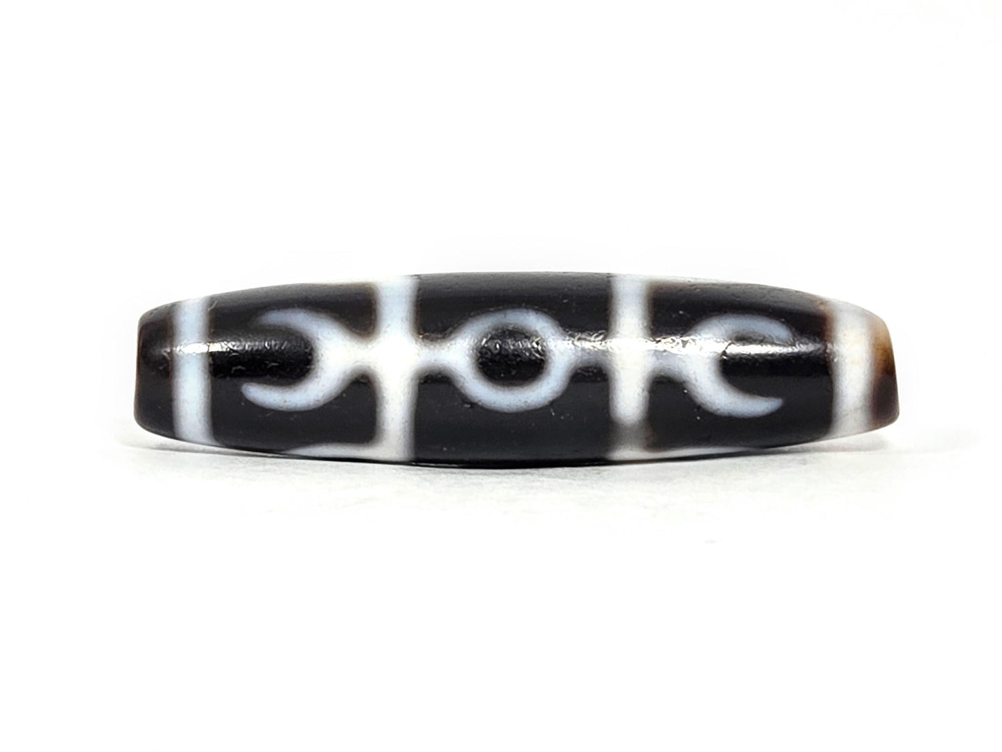Guru Rinpoche Scepter At-071426-GRS 46.2×11.5mm pitch-black agate face A — scepter motif, white etching, unretouched. 