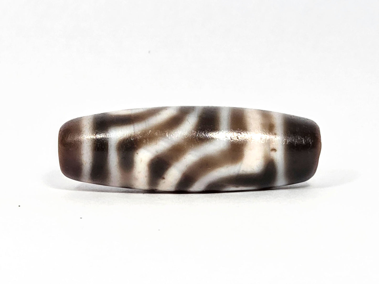 At-072326-2EVBS antique two eye variant dzi second reverse face broad wavy stripe pattern dark brown unretouched