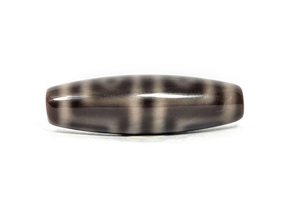 N-071126-4EV face B, grey-brown and grey-cream stripe banding, four eye motif not visible from this side angle, unretouched