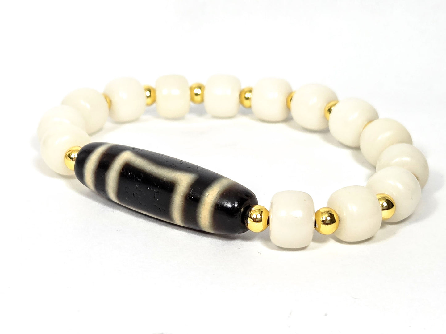 N-062226-HEBR2, heaven & earth dzi bracelet, earth gate face, 14 white bodhi root beads, gold-coloured spacers, unretouched