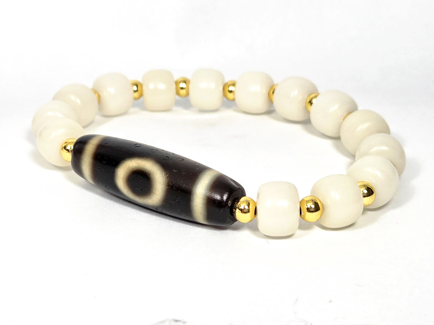 N-062226-HEBR2, heaven & earth dzi bracelet, heaven ring face, white bodhi root beads, gold-coloured spacers, unretouched