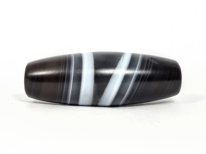 N-N-071026-1E3 natural one eye dzi banded agate diagonal stripe pattern blue-grey zones face B unretouched
