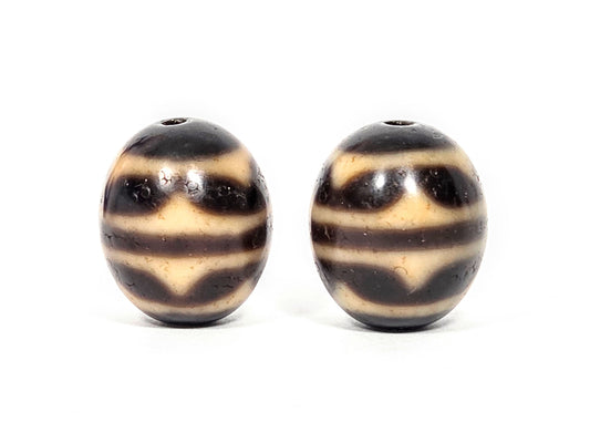 V-060426-DWP vintage double wave round dzi pair, dark brown & honey-tan waves, 20.2×17.6mm, unretouched